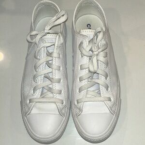 Converse White Leather Chucks Sneakers (1)